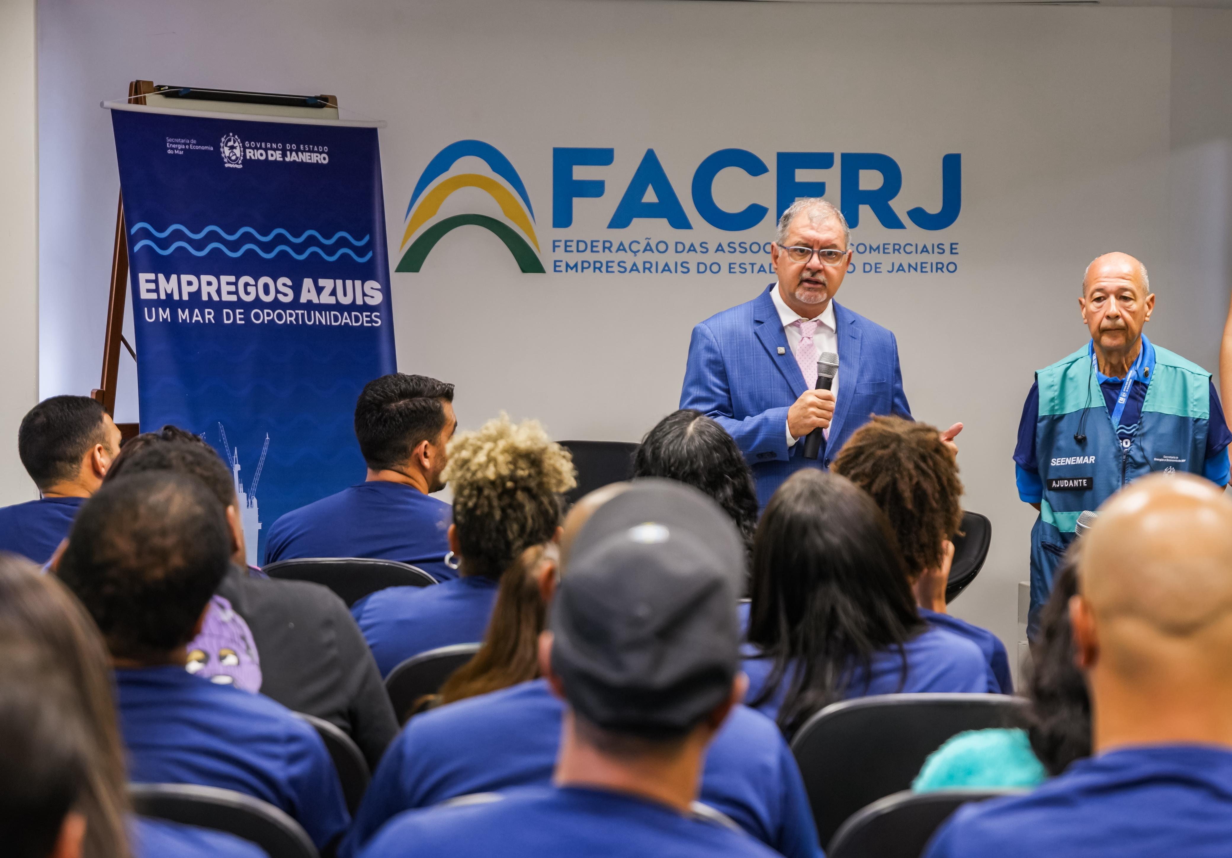 Secretaria de Estado de Energia e Economia do Mar inicia aulas do programa Empregos Azuis e aposta na qualificação para impulsionar a economia do mar