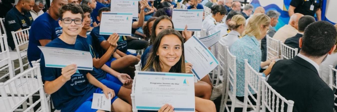 Secretaria de Estado de Energia e Economia do Mar (Seenemar) qualifica novos trabalhadores e estudantes da rede pública para a Economia do Mar