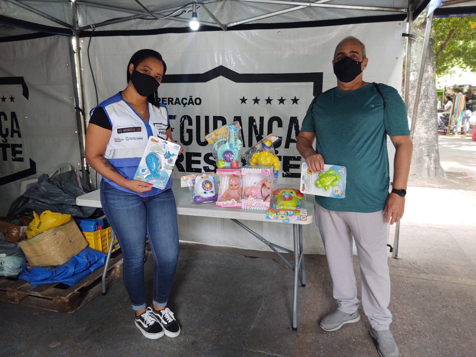 Operação Segurança Presente arrecada brinquedos para o Dia das Crianças