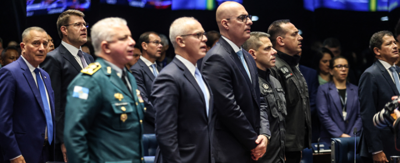 Governo e forças de segurança do RJ são homenageados no Congresso Nacional