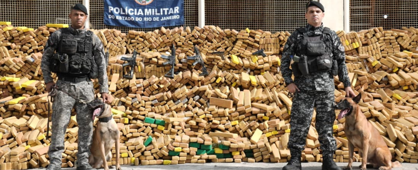 Governo do Estado realiza maior apreensão de drogas do Brasil no Complexo da Maré