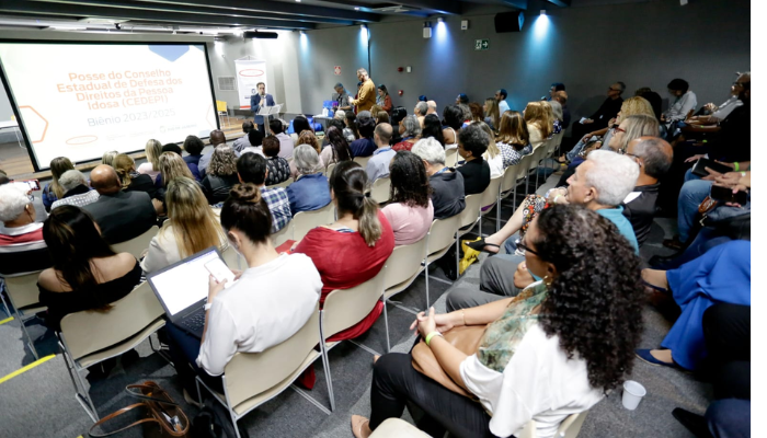 Seijes dá posse aos novos integrantes do Conselho Estadual de Defesa de Direitos da Pessoa Idos