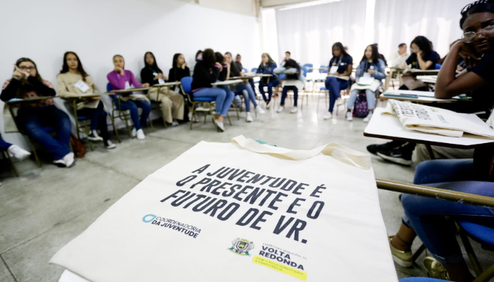 Seijes participa da Conferência Municipal da Juventude de Volta Redonda