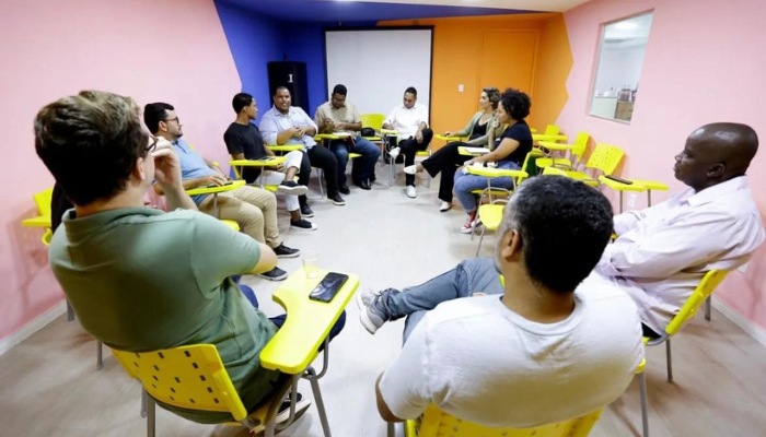 Secretário Nacional de Juventude visita CRJ do Pavão-Pavãozinho-Cantagalo