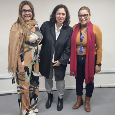 Seijes recebe coordenadora regional da FNILP