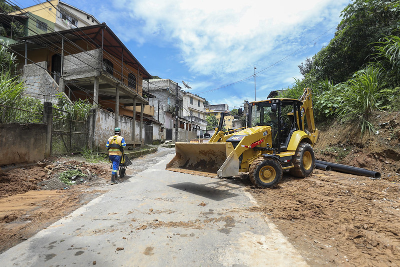 Além do reforço estrutural da galeria, foram recuperadas áreas afetadas da Rua Francisco Scalli