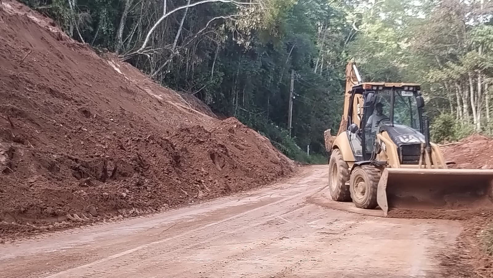 Equipes continuarão em alerta, para o caso de novas chuvas na região