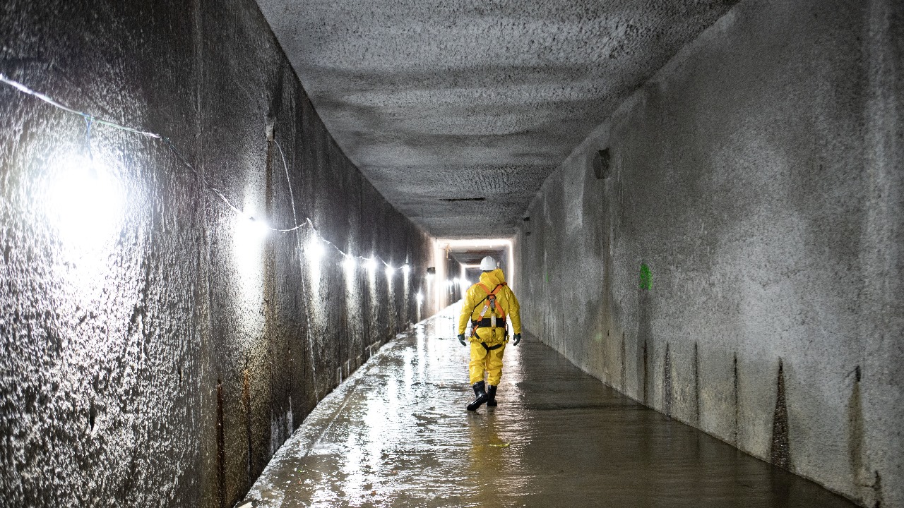 Reforma estrutural do Túnel Extravasor, executada pelo Governo do RJ, entra em reta final