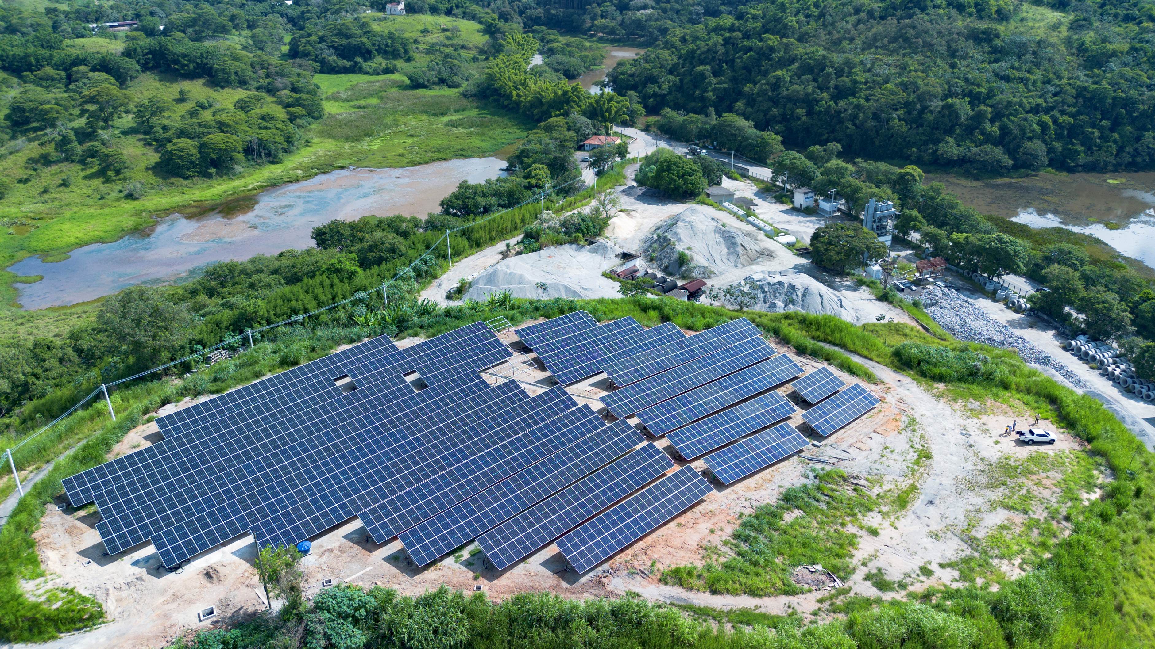 RJ avança em sustentabilidade e promove transição energética nos equipamentos públicos