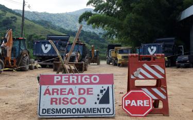 Governo do Estado intensifica esforços para reabrir a RJ-127
