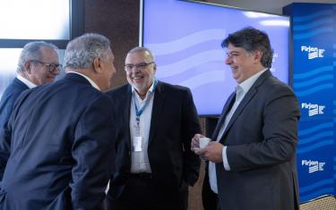 Governo do Estado gera mais de 12 mil empregos com obras de infraestrutura