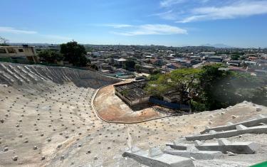 Governo do Estado conclui obra de contenção de encostas em Belford Roxo