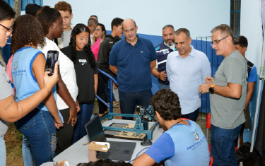 Faetec inaugura Laboratório de Iniciação Científica Intramuros em Tanguá