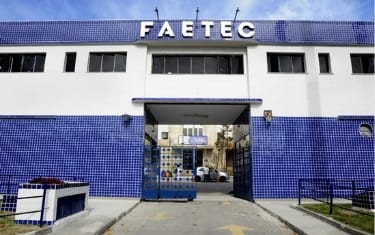 Faetec abre processo seletivo para contratação de 664 profissionais com salários de até R$4 mil
