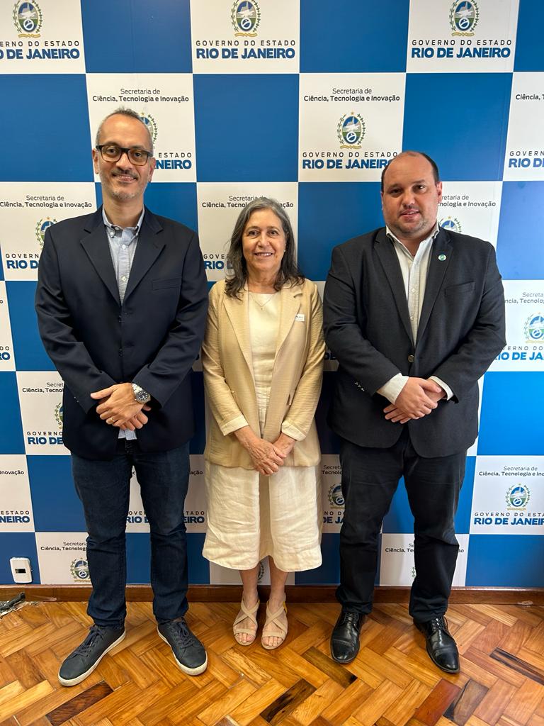 Secretário de Estado, Dra. Gulnar e Deusdará