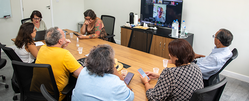 Reunião com membros do CEES