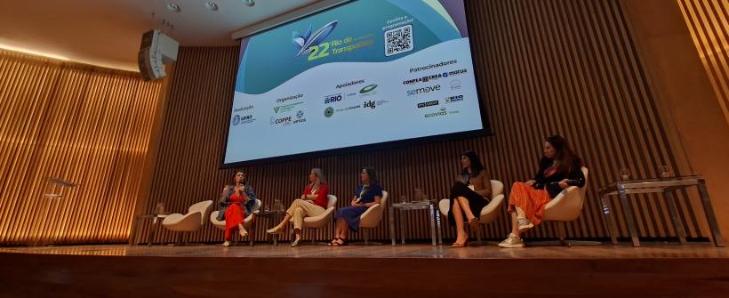 Secretária Priscila Sakalem participa da mesa "Mulheres que transformam a mobilidade", no 22º Rio de Transportes