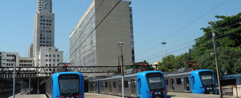 Cláudio Castro anuncia edital para escolha do novo operador dos trens urbanos