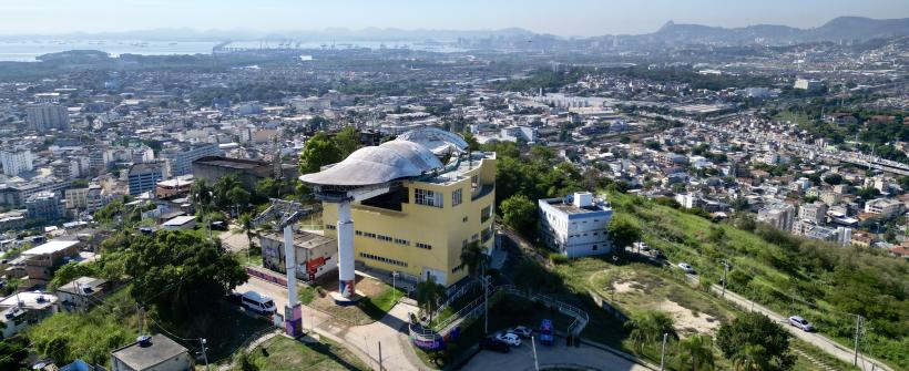 Governador Cláudio Castro visita estação do Teleférico do Alemão para acompanhar fases finais para retomada da operação 