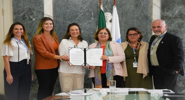 Secretaria de Estado da Mulher e Ministério das Mulheres assinam contrato das Casas das Mulheres no Rio de Janeiro